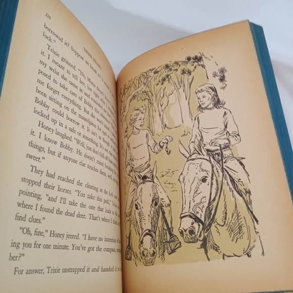 Vintage 1956 Trixie Belden and The Mystery Off Glen Road HC - Picture 11 of 11